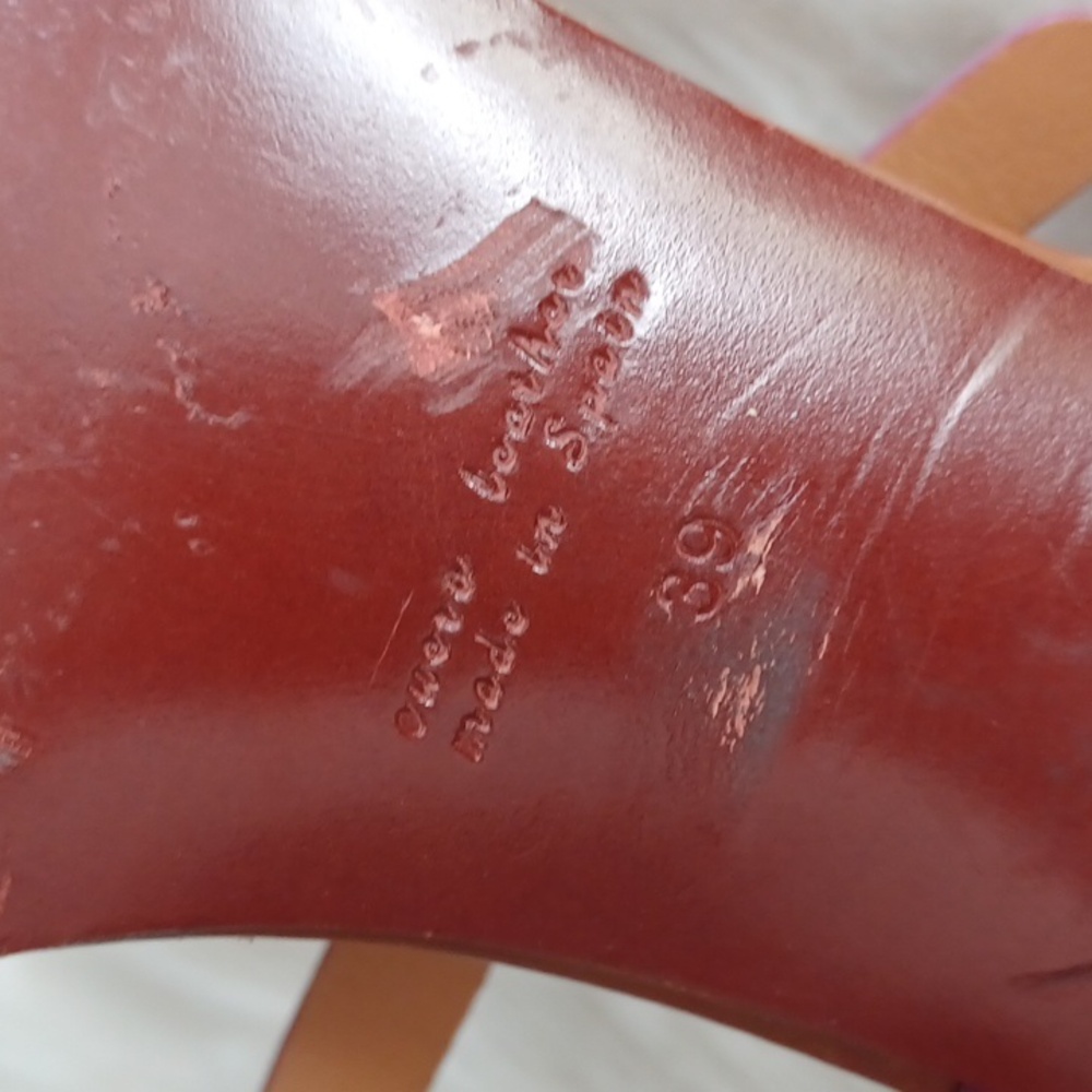 Chie Mihara Sandals - Picture 9 of 12